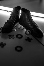 Cargar imagen en el visor de la galería, Zapatilla de caña alta Peter Negro 15203