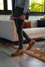 Cargar imagen en el visor de la galería, Bota Chelsea de exterior Henry 20003